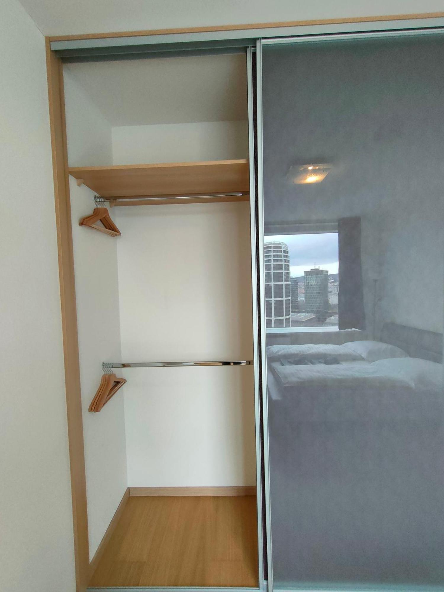 Sag Romantic 22 Floor Panorama Free Parking Free Wifi Братислава